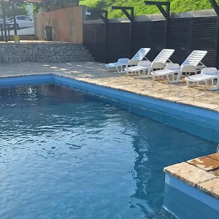 Ra-c&c Appartement Vrdnik