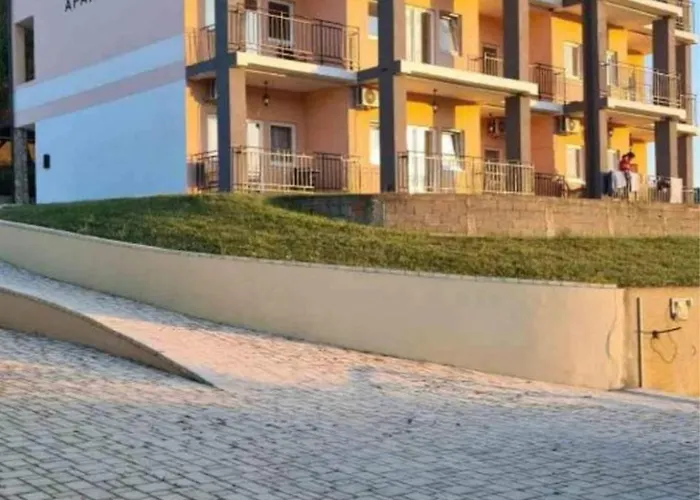 Ra-c&c アパート *